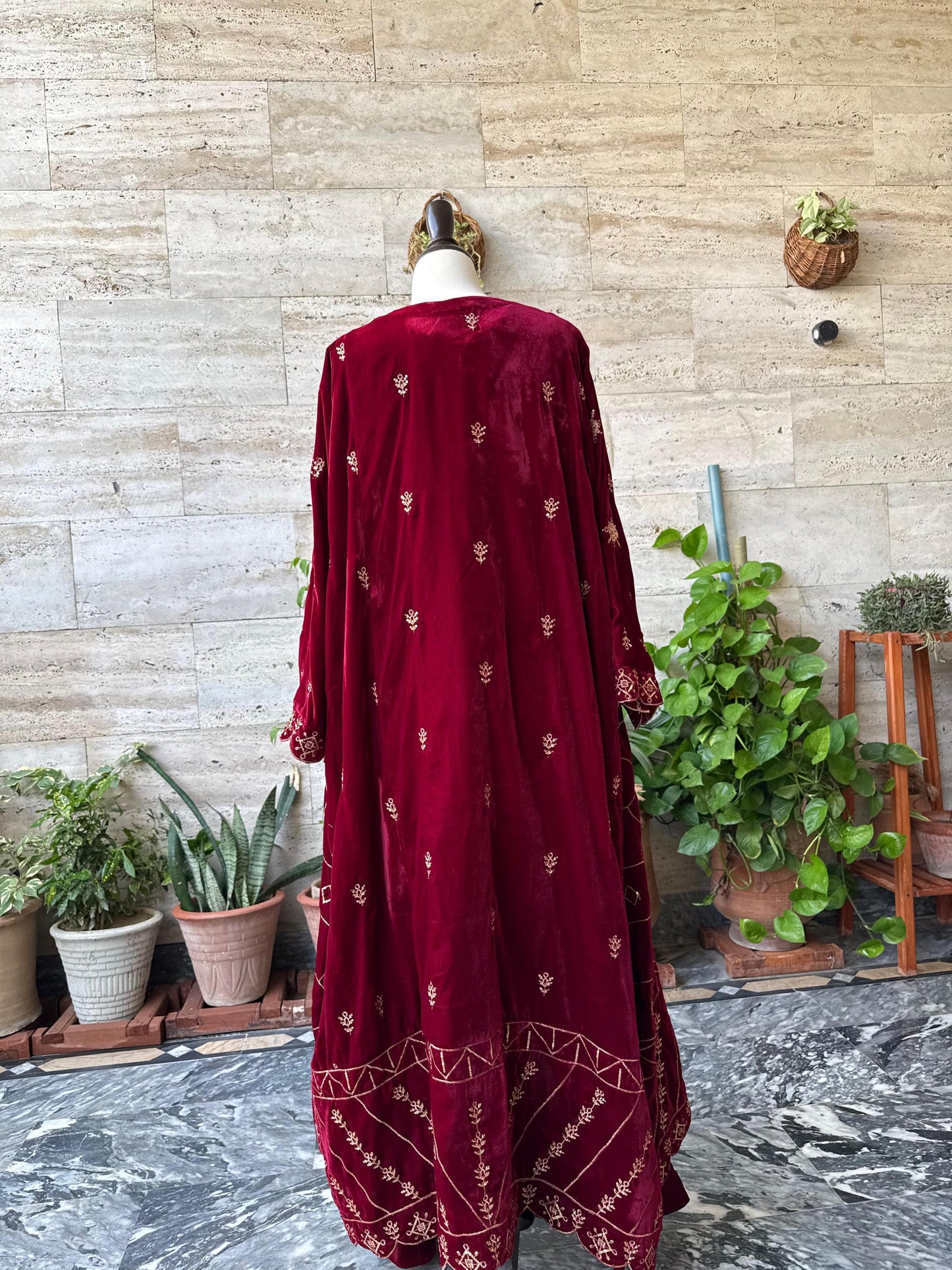 Velvet open gown with sleeveless matching co ord set Pakistani/Indian formal wedding three piece dress.