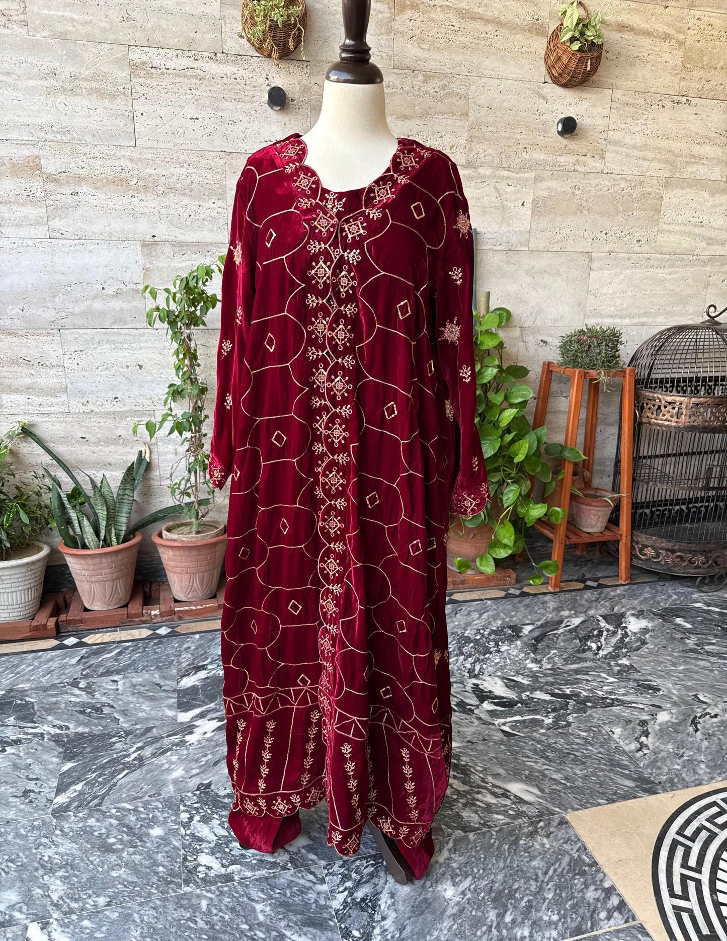 Velvet open gown with sleeveless matching co ord set Pakistani/Indian formal wedding three piece dress.