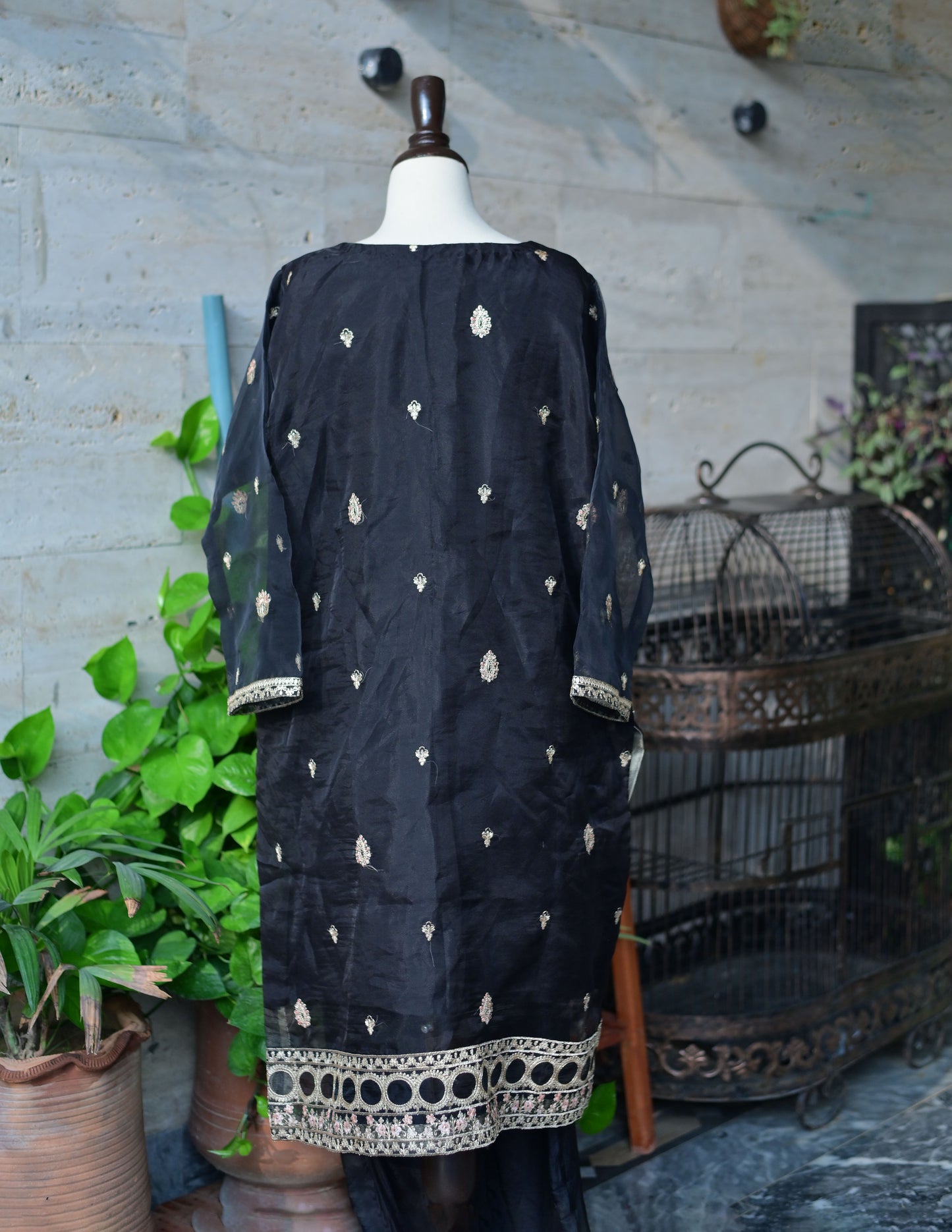 3 PC STITCHED EMBROIDERED ORGANZA SUIT