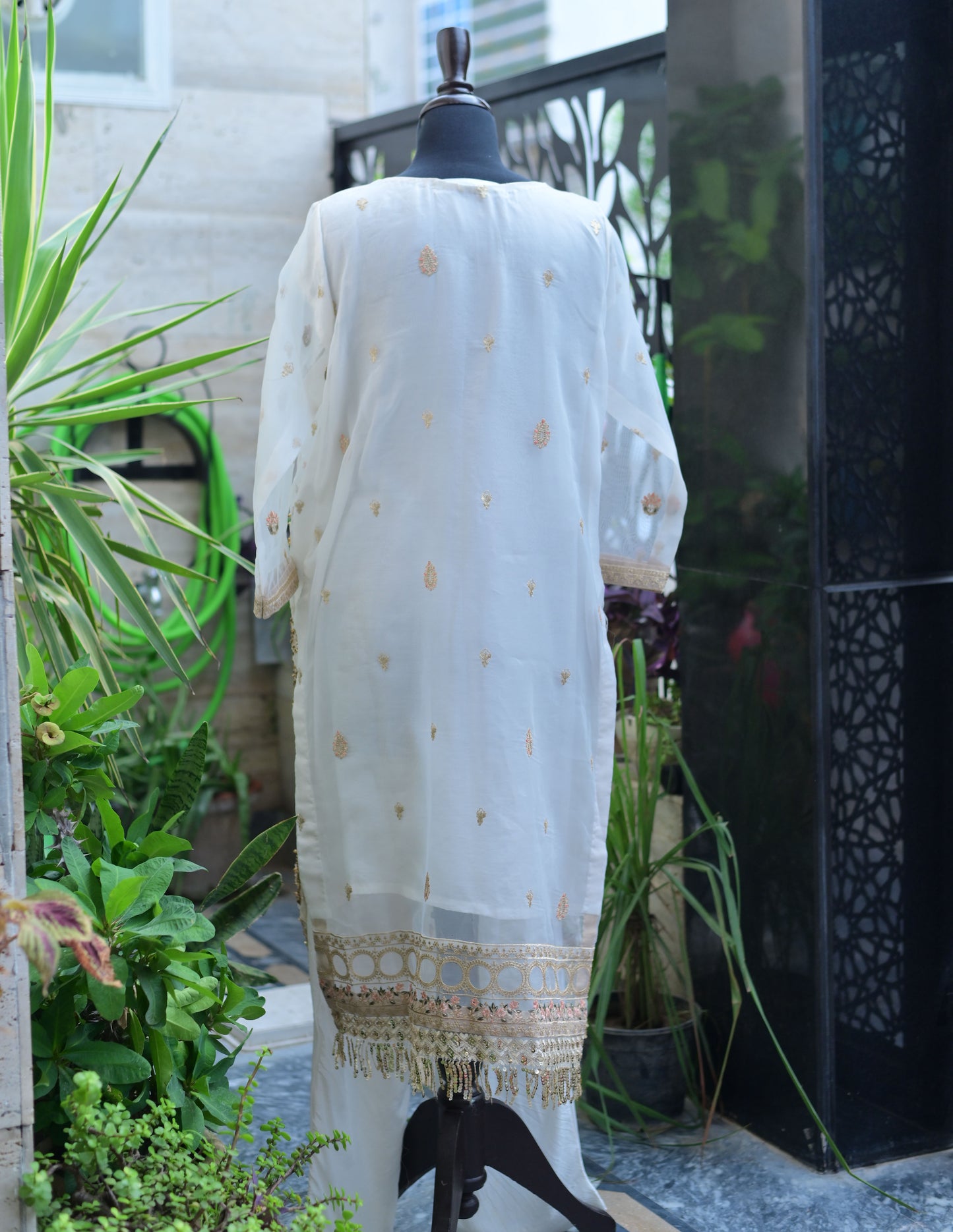 3 PC STITCHED EMBROIDERED ORGANZA SUIT