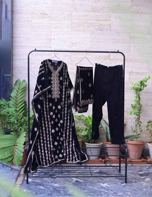 Black and golden Embroidered Velvet Kaftan (3pc) formal fancy wedding /party wear.